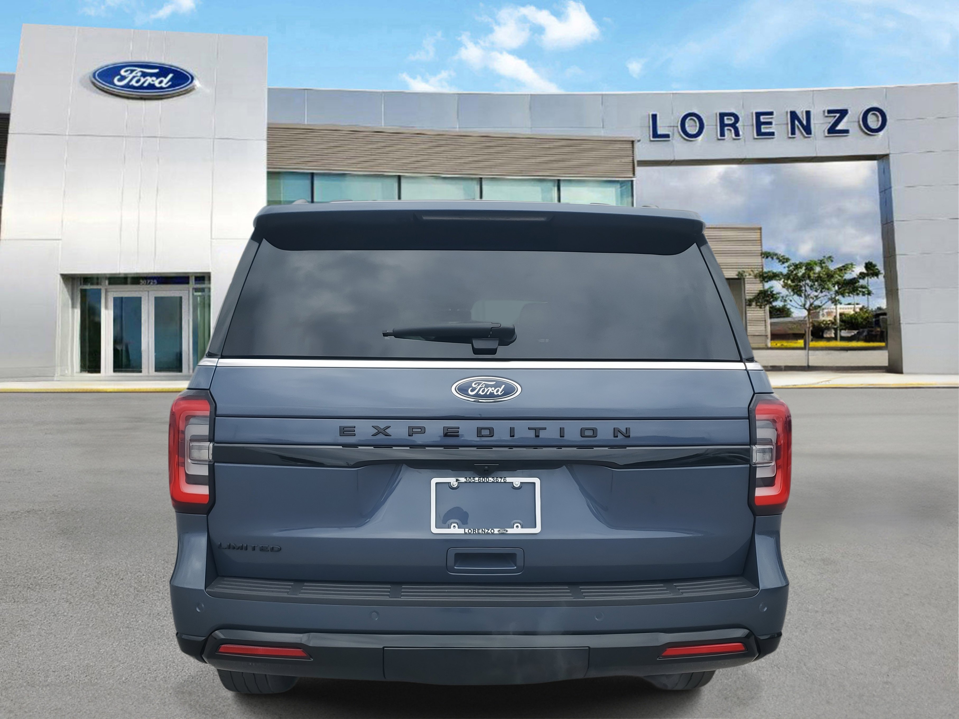 Certified 2023 Ford Expedition Limited image 6