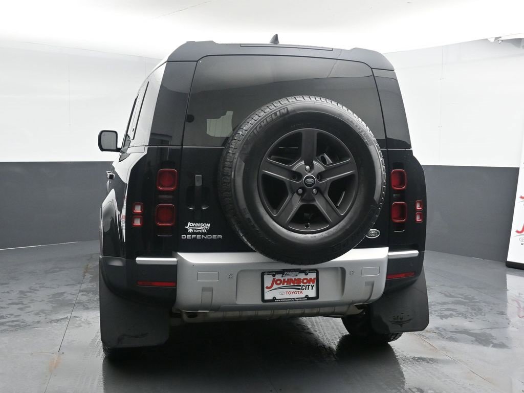 Used 2022 Land Rover Defender 110 S image 7