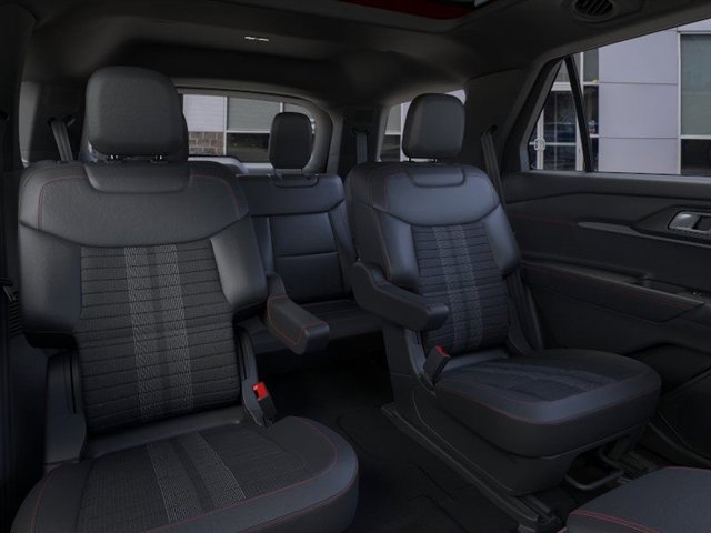 New 2026 Ford Explorer ST-Line w/ ST-Line Street Pack image 11