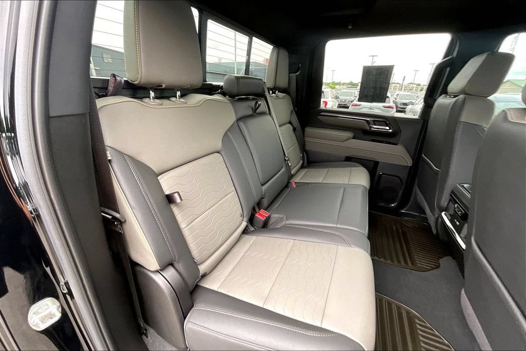 Used 2025 Chevrolet Silverado 2500 ZR2 w/ LPO, Dark Essentials Package AWD/4WD image 33
