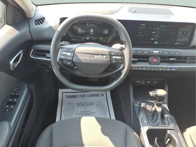 Used 2025 Kia K4 FWD image 7