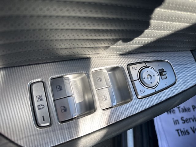 Certified 2024 Hyundai Palisade Calligraphy AWD/4WD image 12