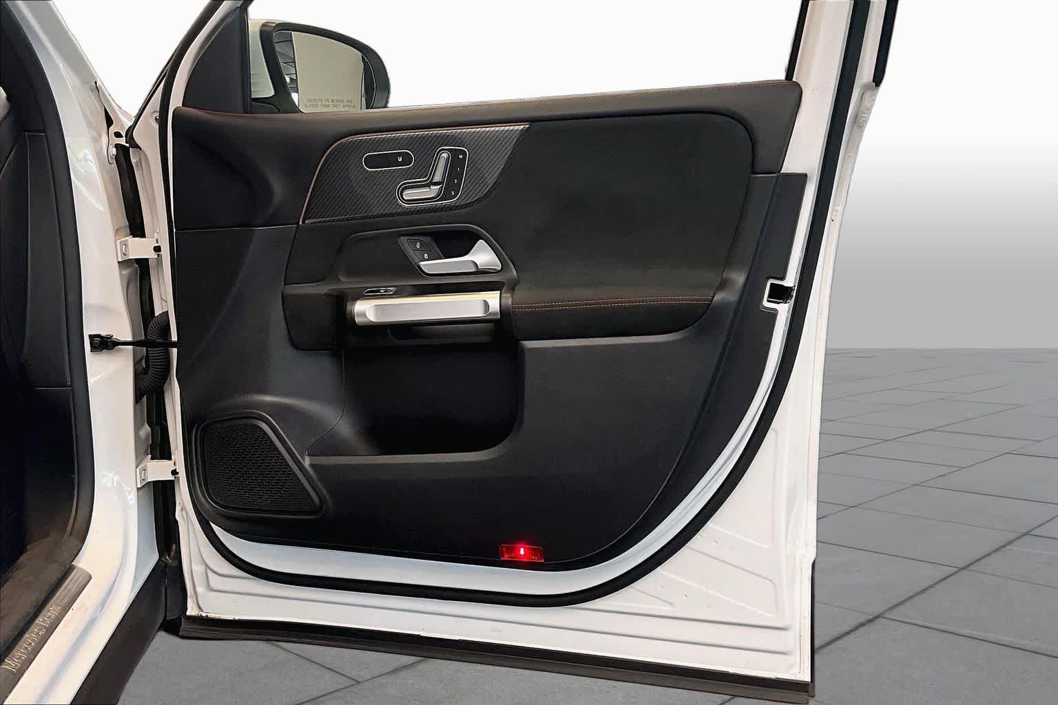 Certified 2021 Mercedes-Benz GLB 250 image 21