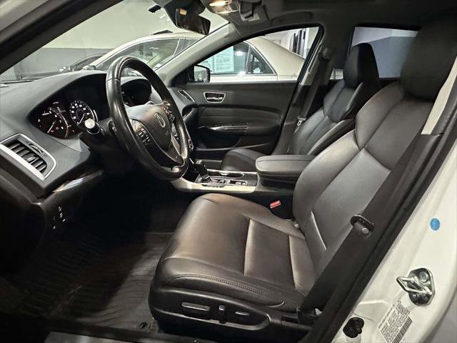 Used 2020 Acura TLX image 11