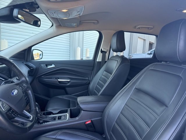 Used 2019 Ford Escape SEL image 11