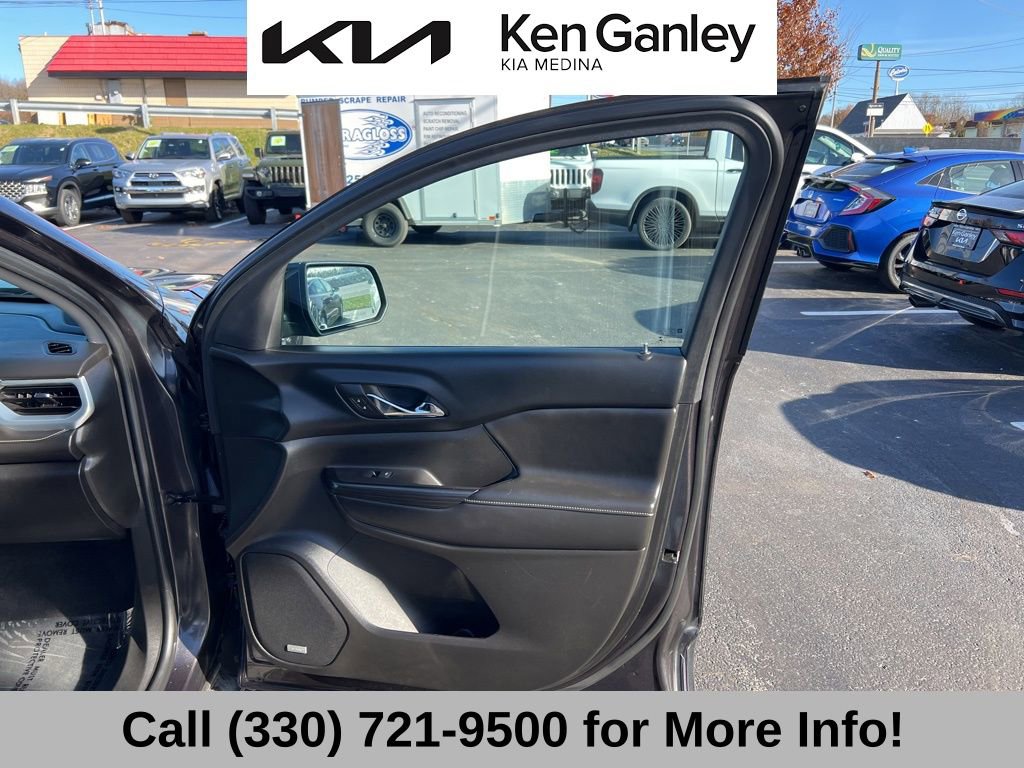 Used 2018 GMC Acadia SLT image 60