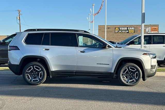 New 2026 Jeep Cherokee Laredo AWD/4WD image 2
