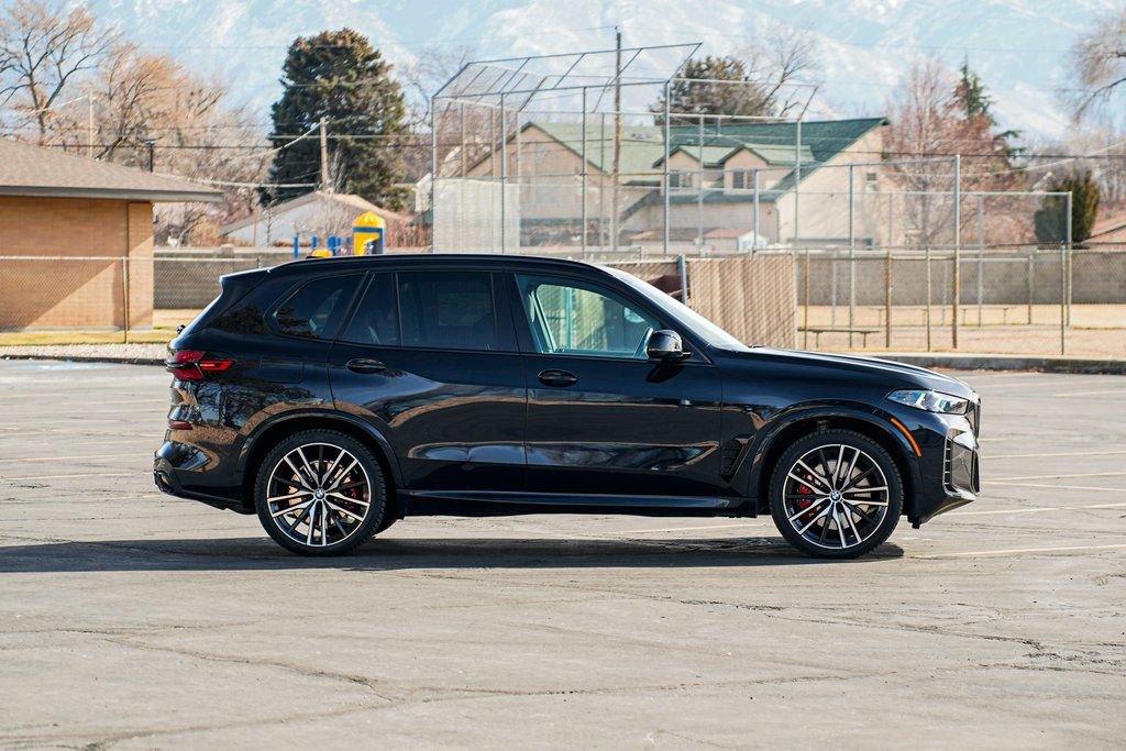 Certified 2025 BMW X5 M60i image 4