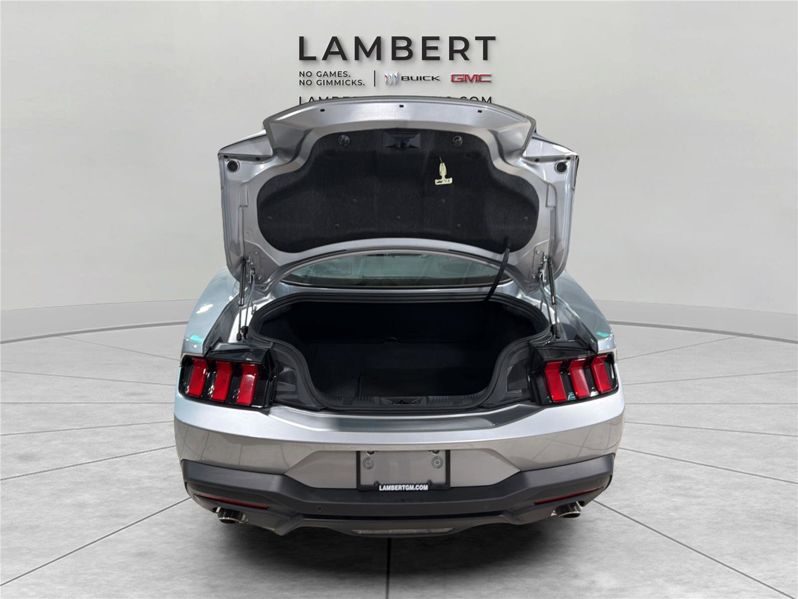 Used 2026 Ford Mustang Premium RWD image 18