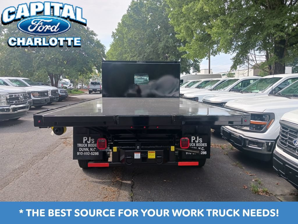 New 2026 Ford F550 4x4 Regular Cab Super Duty image 4