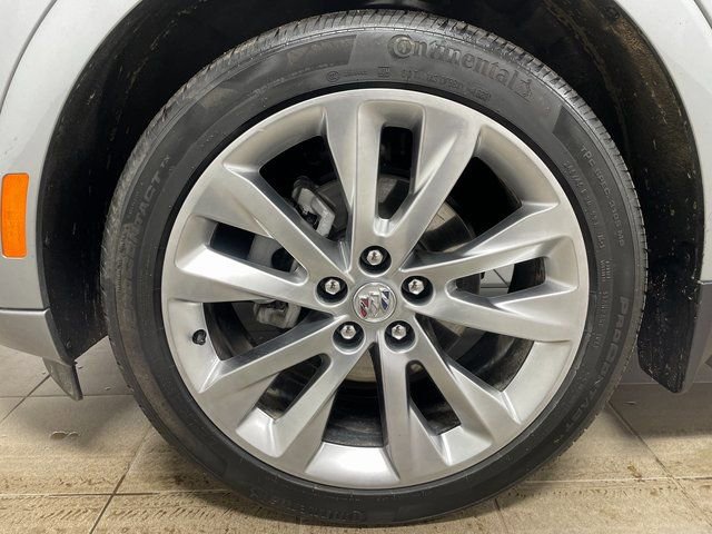 Used 2023 Buick Envision Avenir image 10