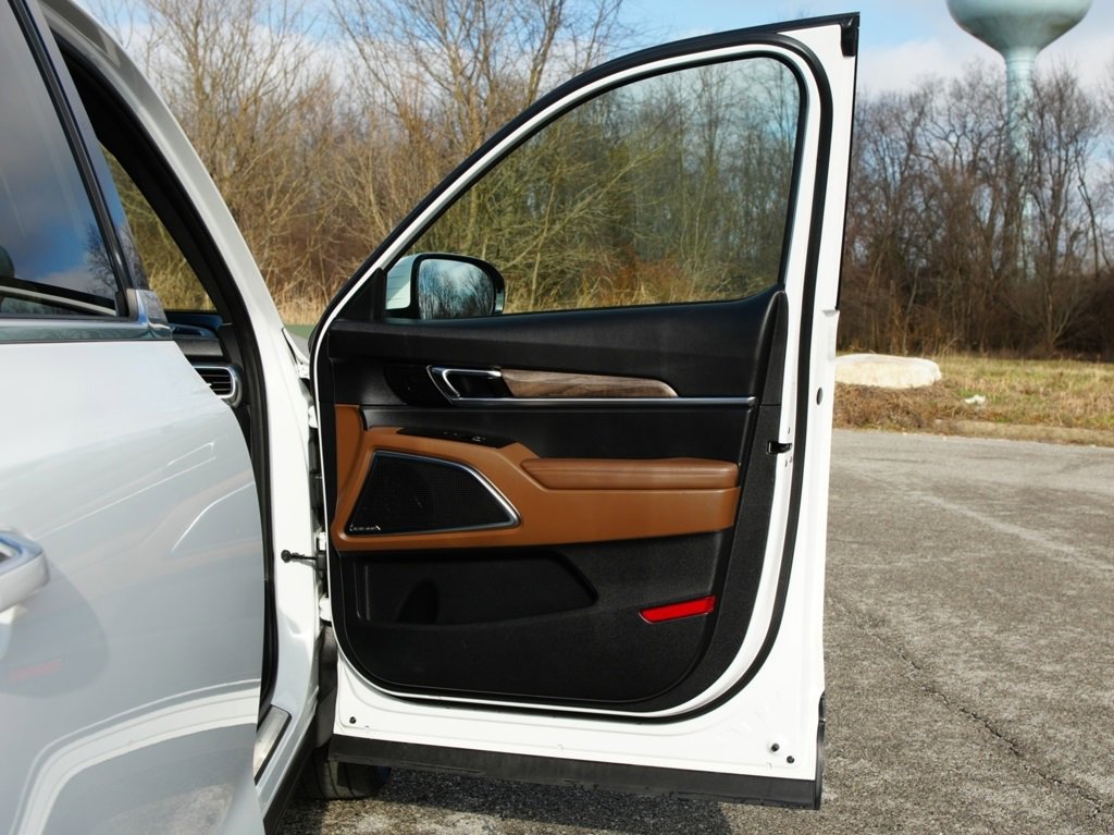 Used 2020 Kia Telluride SX w/ SX Prestige Package image 25