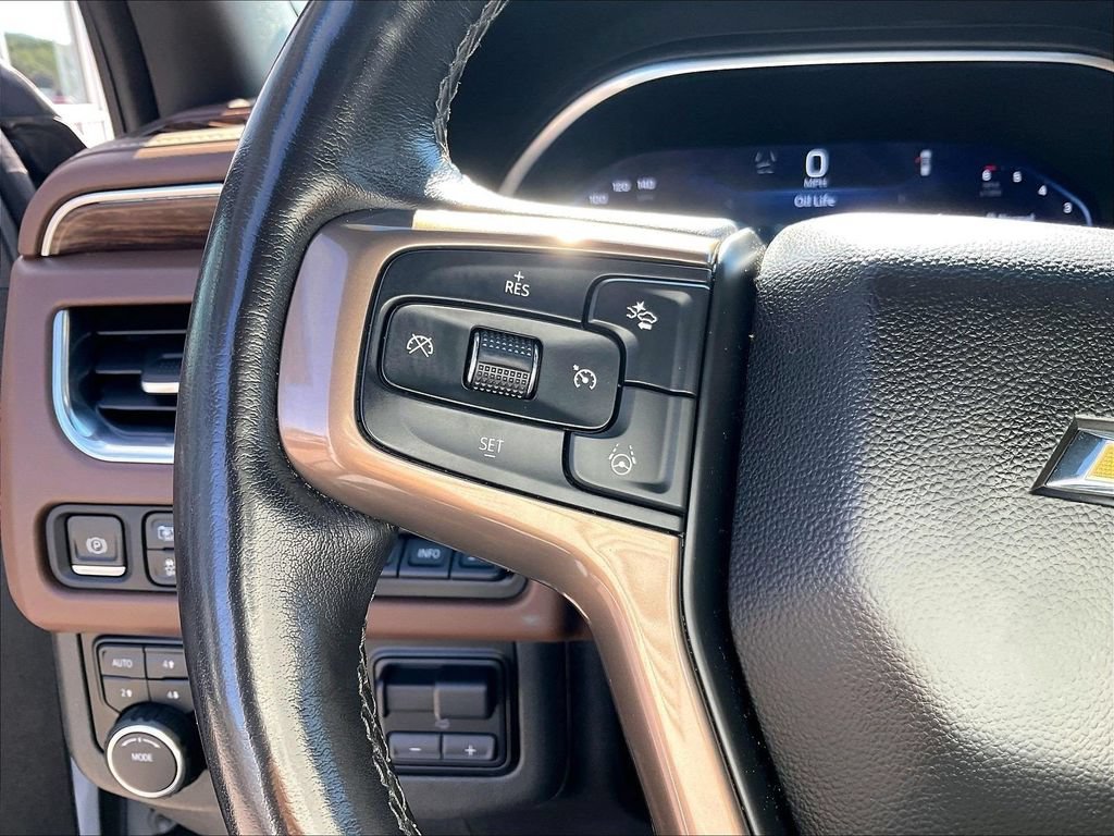 Used 2023 Chevrolet Tahoe High Country w/ Advanced Technology Package AWD/4WD image 24