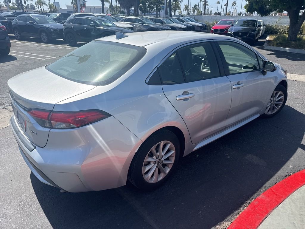 Used 2020 Toyota Corolla XLE w/ Carpet Mat Package (TMS) FWD image 21