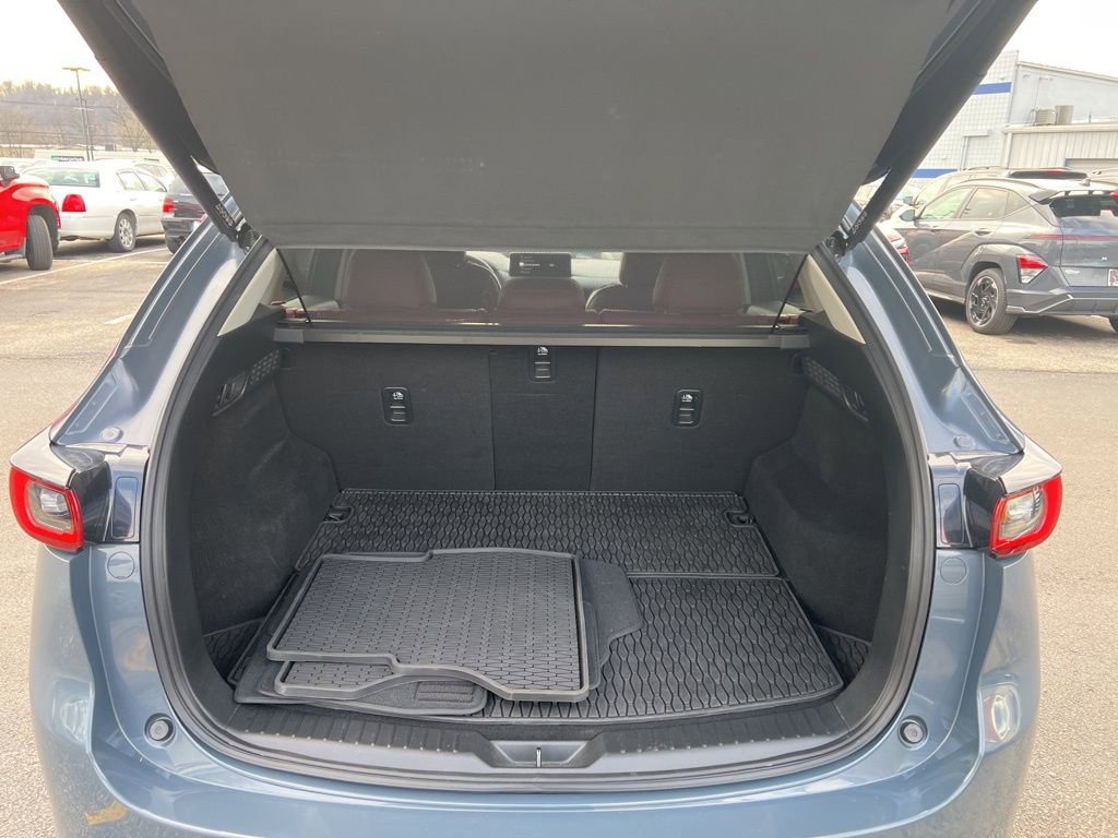 Used 2022 MAZDA CX-5 Carbon Edition image 6