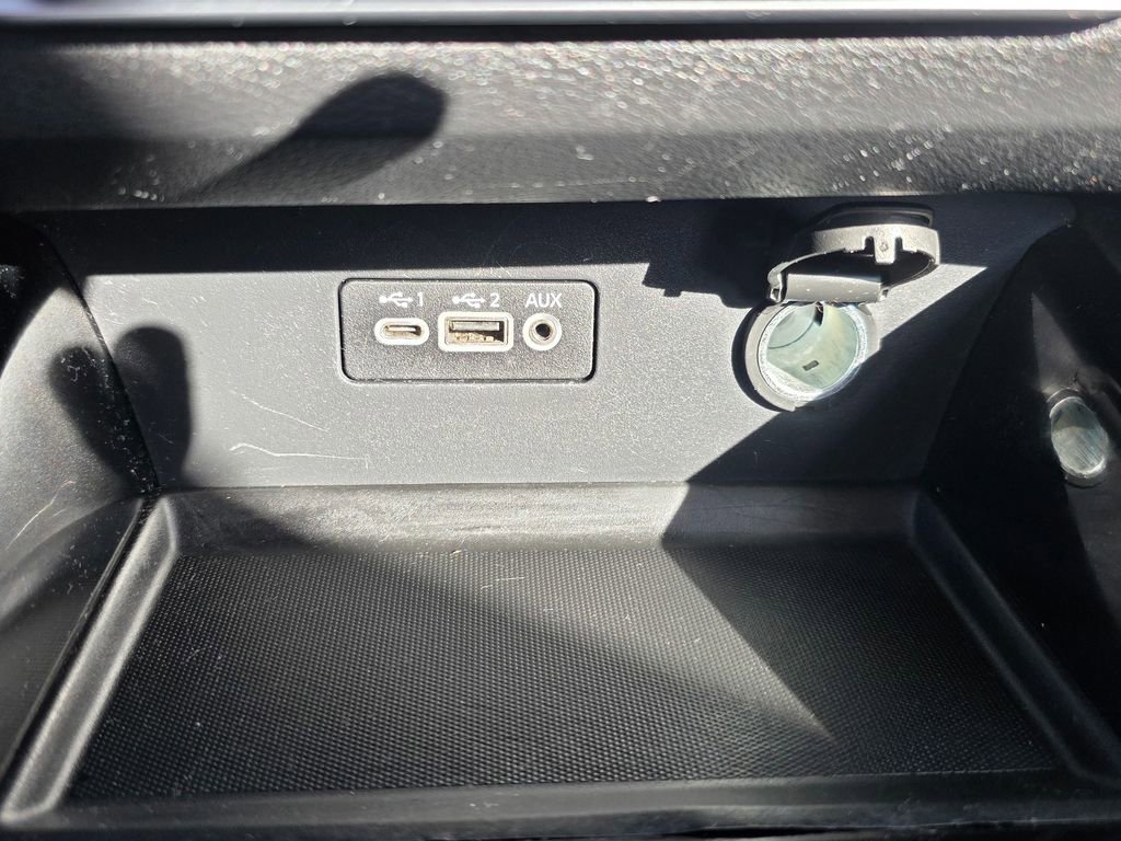 Used 2023 Nissan Altima 2.5 SV FWD image 52