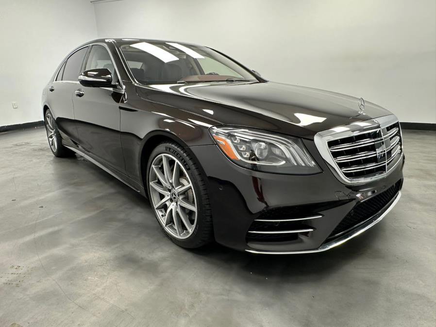 Used 2018 Mercedes-Benz S 560 4MATIC Sedan w/ AMG Line Exterior image 16