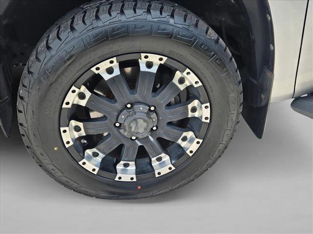 Used 2016 Toyota Tundra SR5 w/ SR5 Upgrade Package RWD image 21