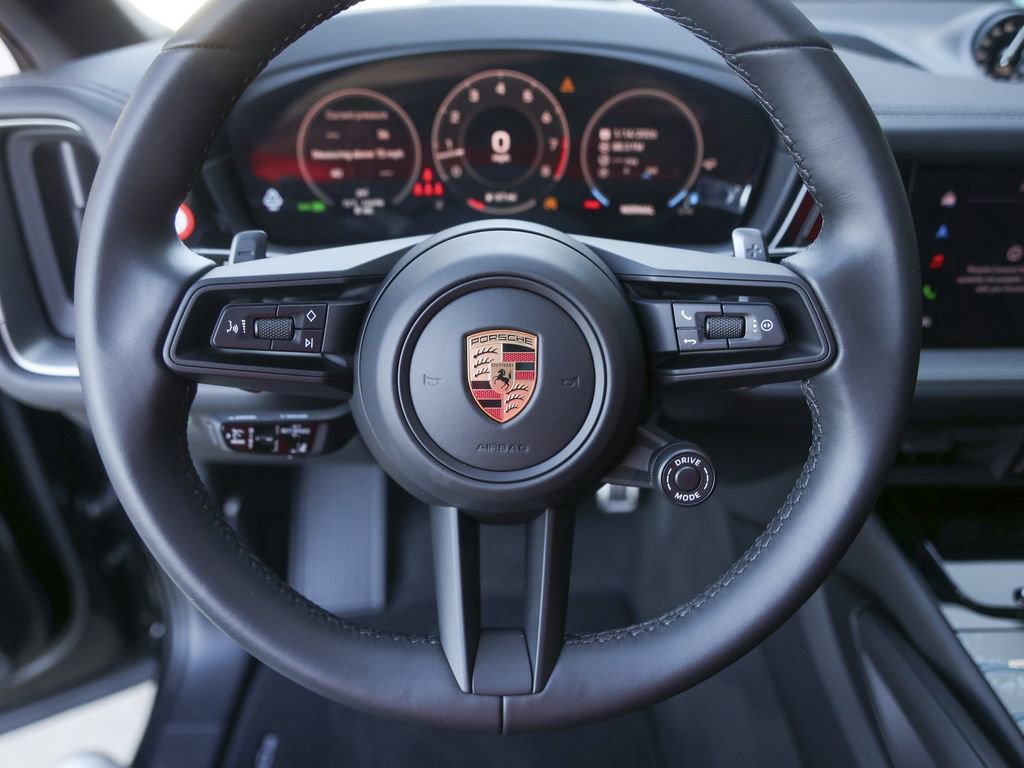 New 2026 Porsche Cayenne S image 20