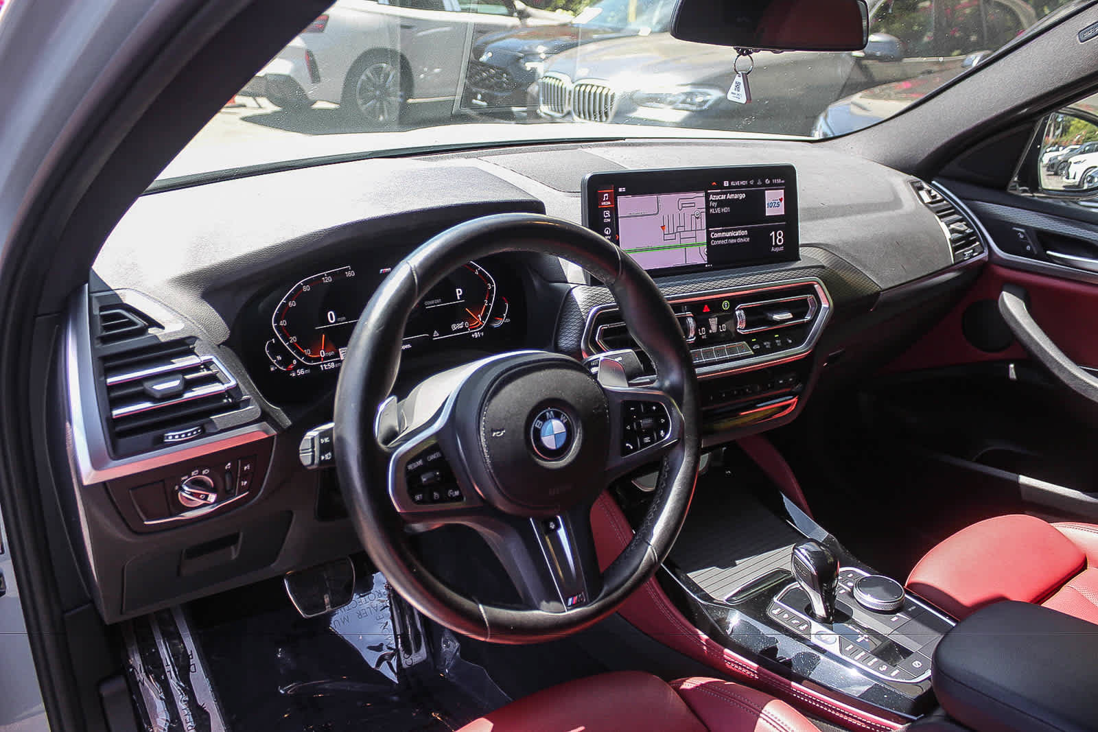 Used 2023 BMW X4 xDrive30i w/ M Sport Package AWD/4WD image 16