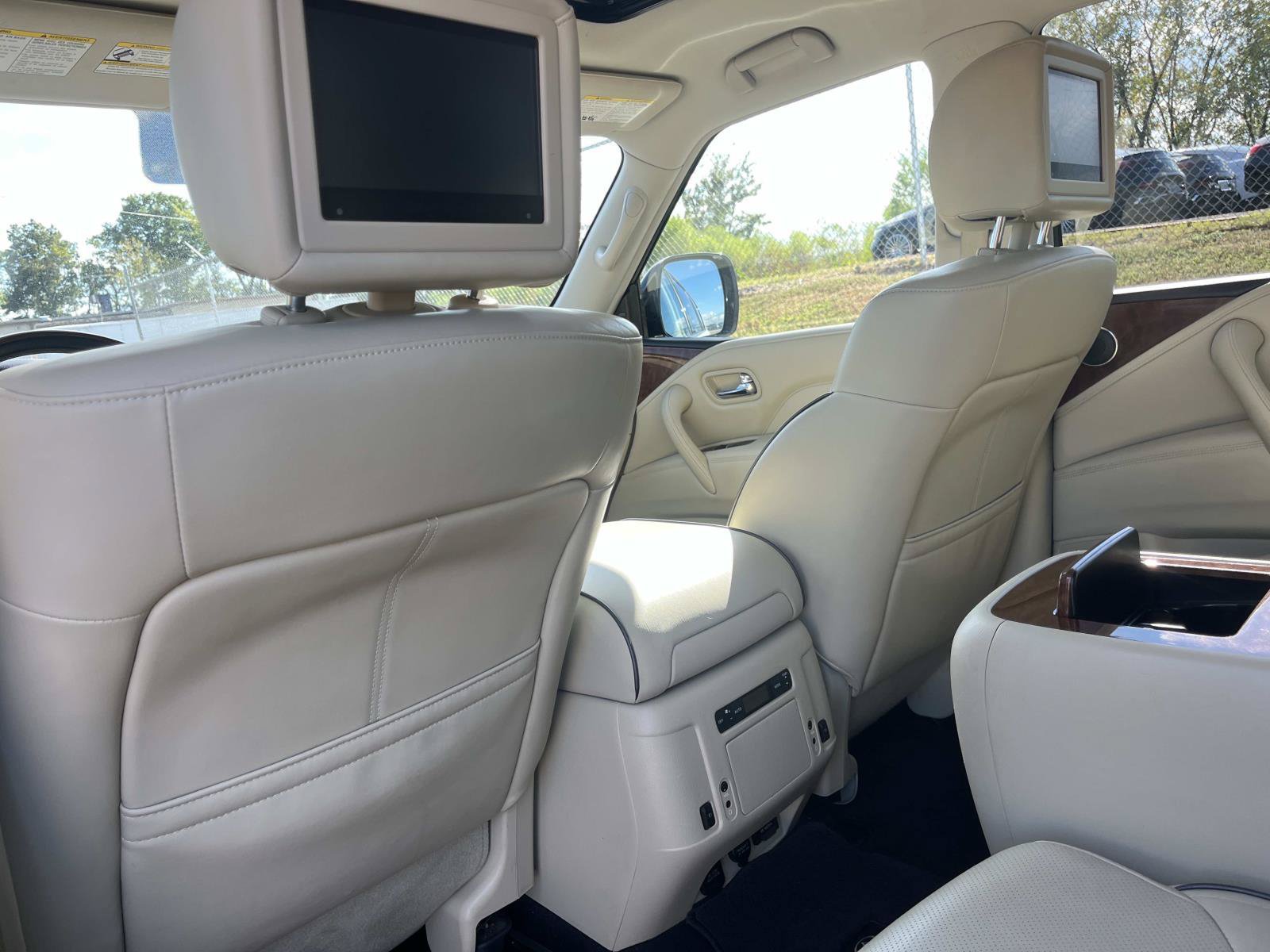Used 2019 INFINITI QX80 Luxe w/ 22" Wheel Package AWD/4WD image 21