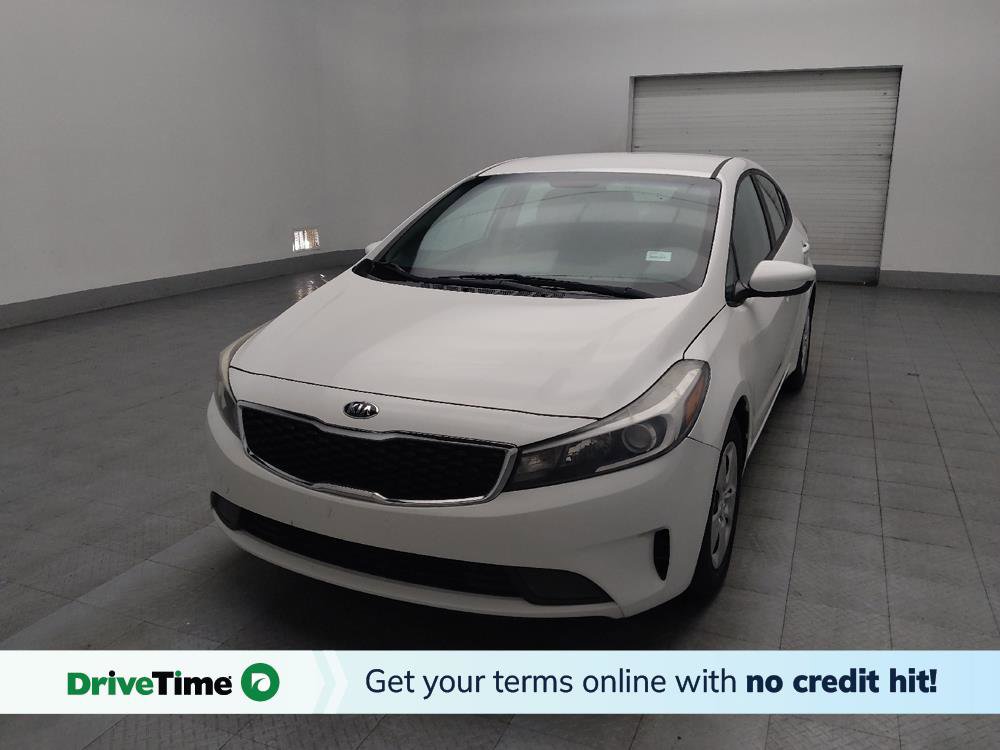 Used 2017 Kia Forte LX image 1