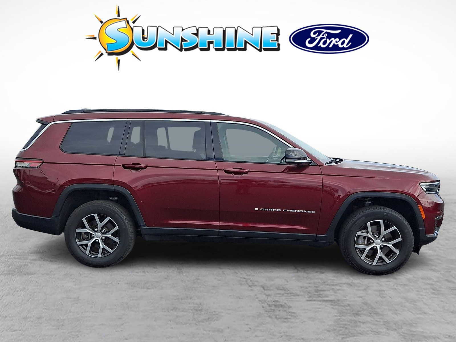 Used 2024 Jeep Grand Cherokee L Limited AWD/4WD image 7