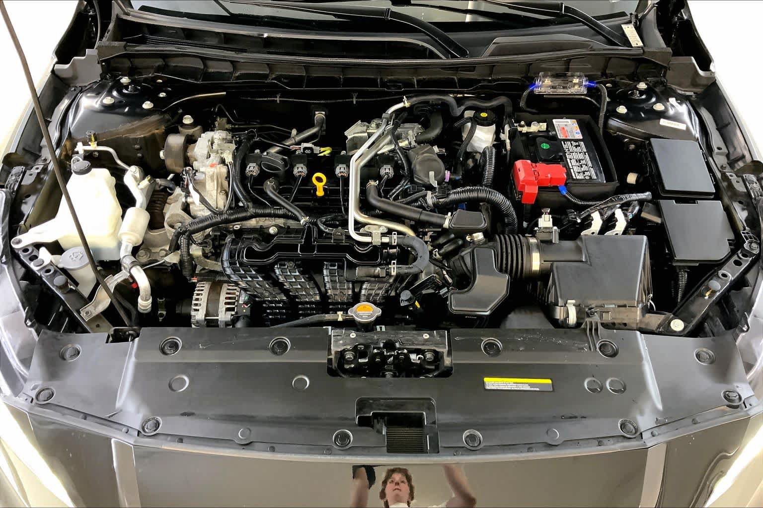 Used 2025 Nissan Altima 2.5 SR AWD/4WD image 30