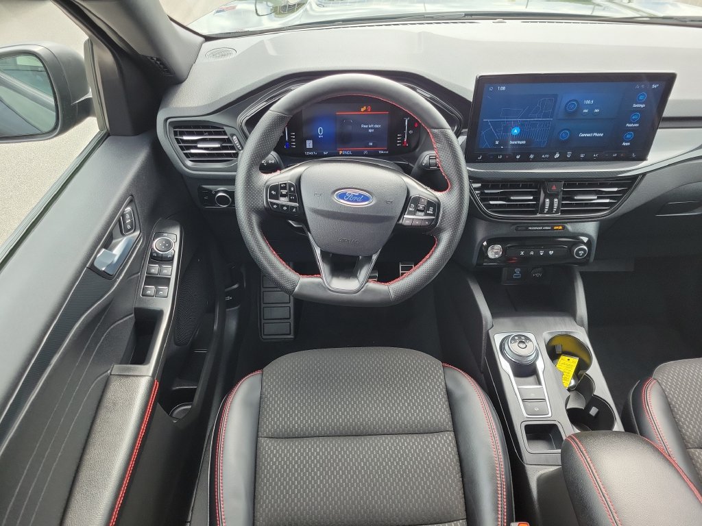Used 2023 Ford Escape ST-Line w/ Tech Pack #1 FWD image 13