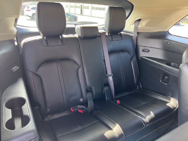 Used 2025 MAZDA CX-90 Plug-In Hybrid w/ Preferred AWD/4WD image 12