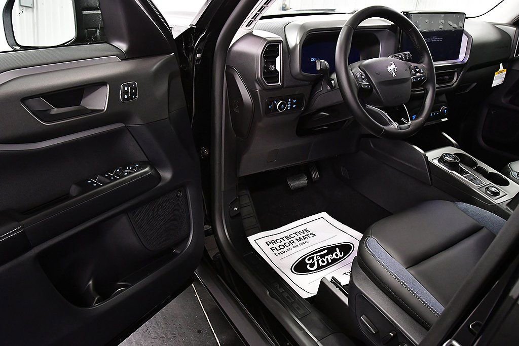 New 2025 Ford Bronco Sport Outer Banks w/ Outer Banks Tech Package+ image 15
