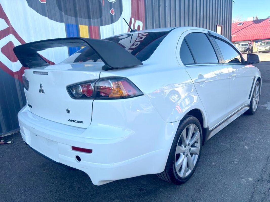 Used 2013 Mitsubishi Lancer Ralliart image 5