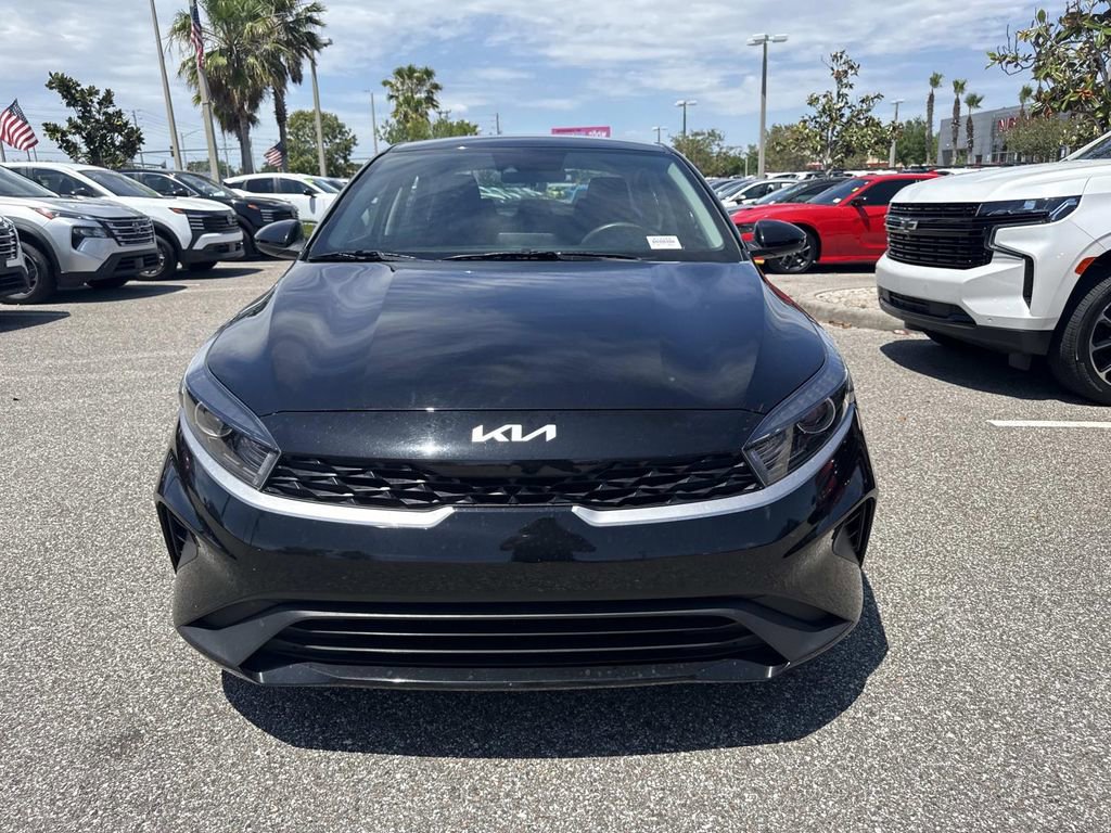 Used 2024 Kia Forte LXS FWD image 9