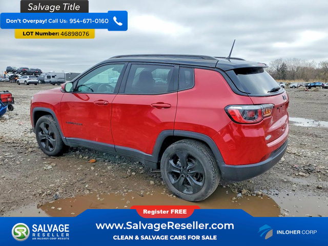 Used 2018 Jeep Compass Latitude FWD image 3