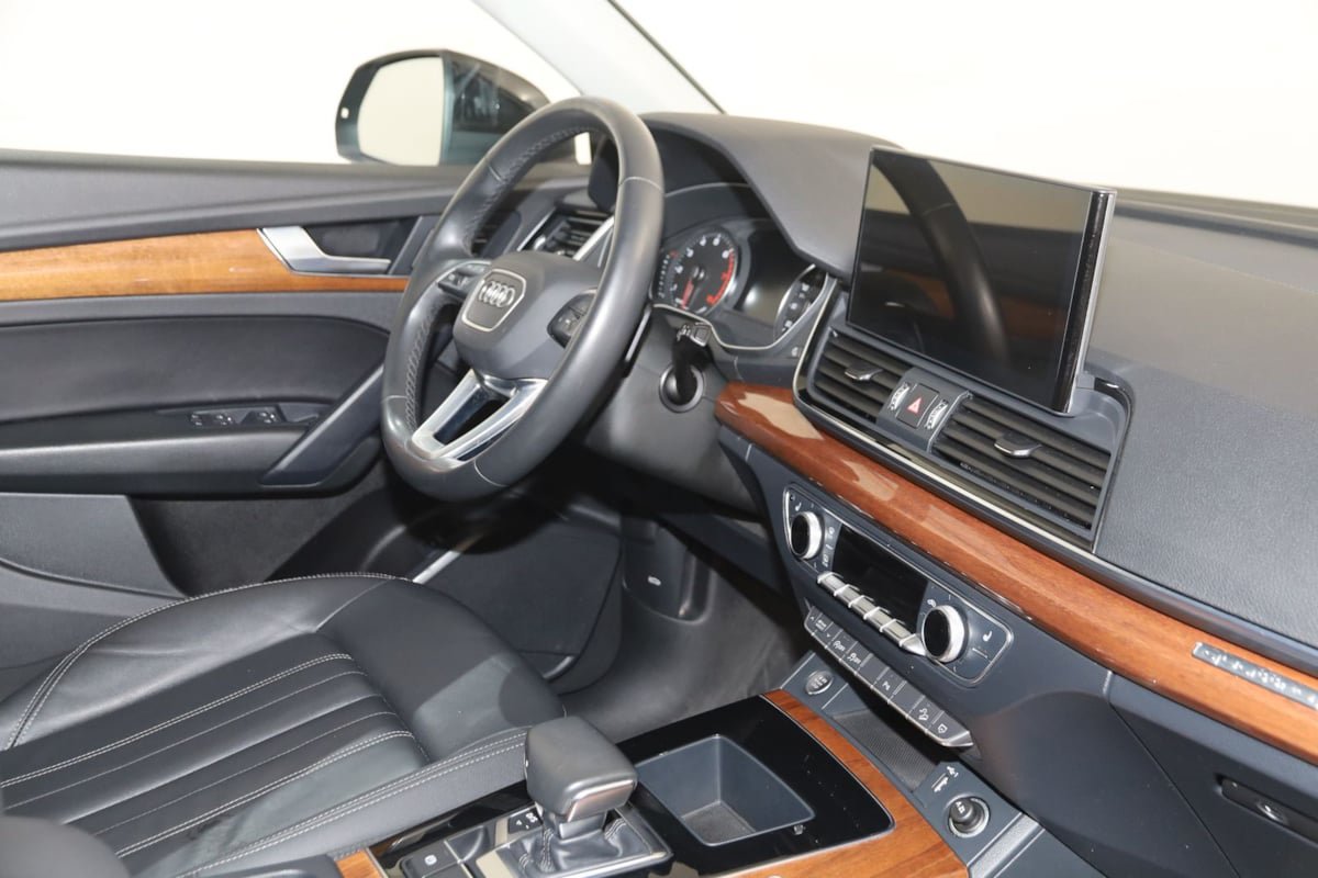 Used 2023 Audi Q5 2.0T Premium AWD/4WD image 31