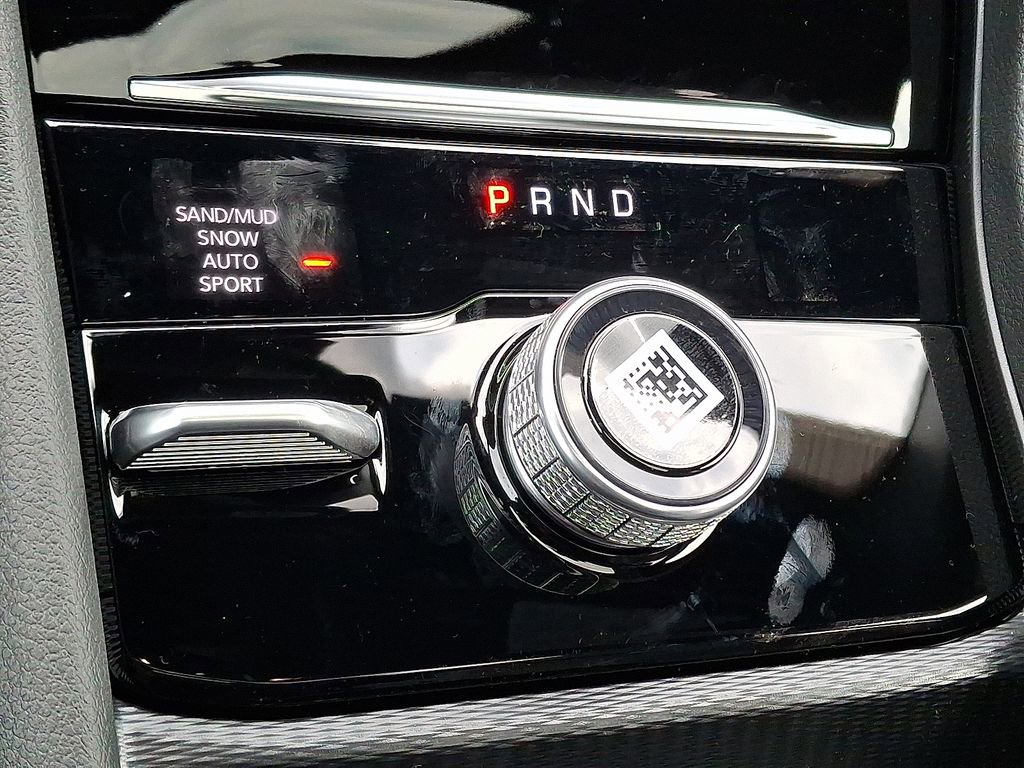 New 2025 Jeep Grand Cherokee L Limited image 11