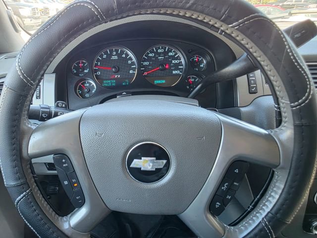 Used 2012 Chevrolet Avalanche LT w/ Suspension Package, Off-Road image 15