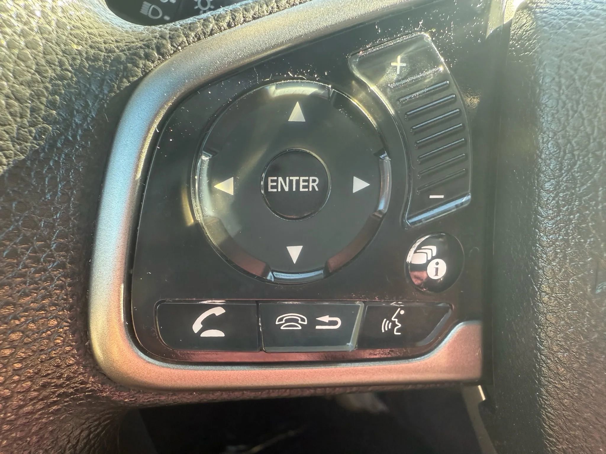 Used 2018 Honda Civic EX image 14