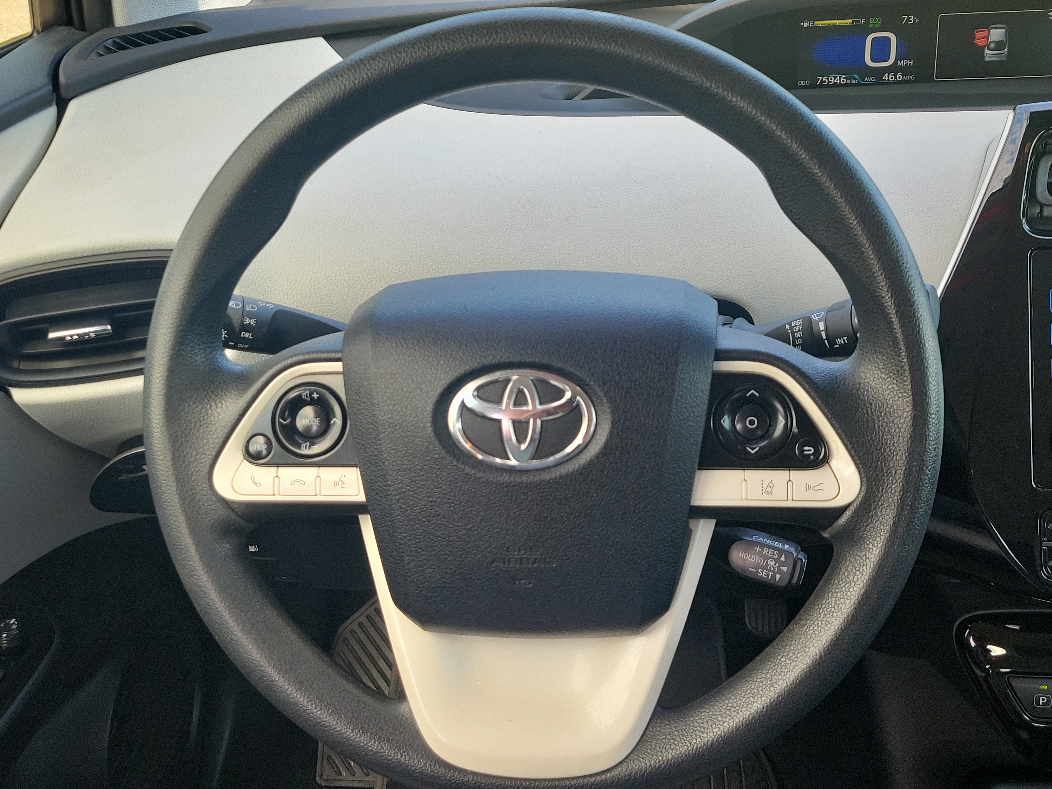 Used 2017 Toyota Prius Two w/ Prius Two Safety Plus Package FWD image 21