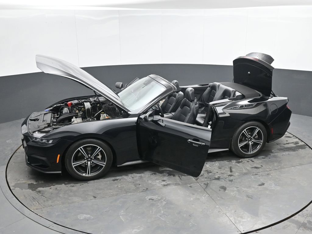 Used 2025 Ford Mustang Premium image 55