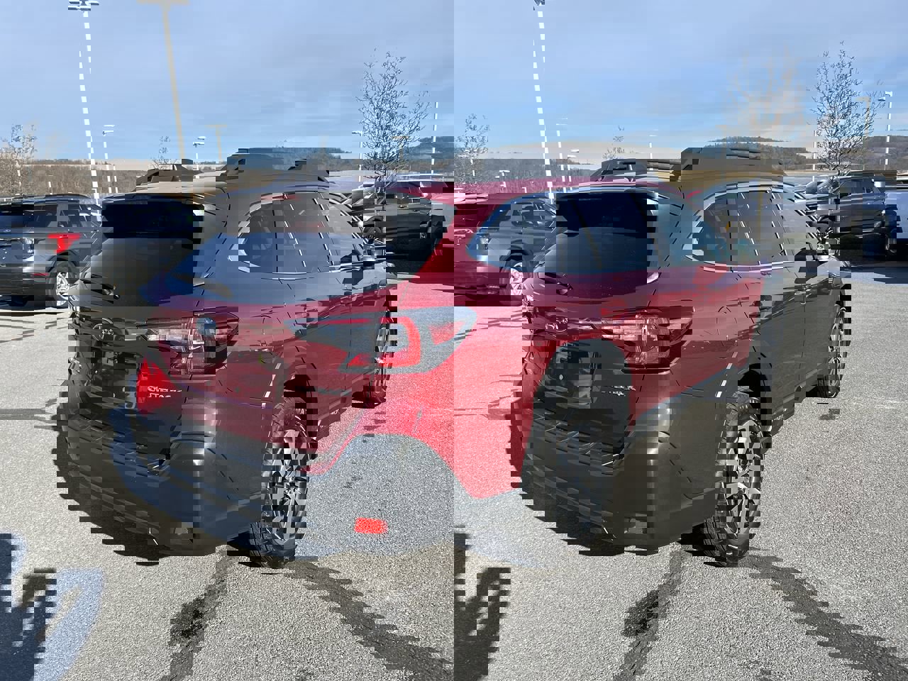 Used 2025 Subaru Outback Premium w/ Popular Package #1A image 7