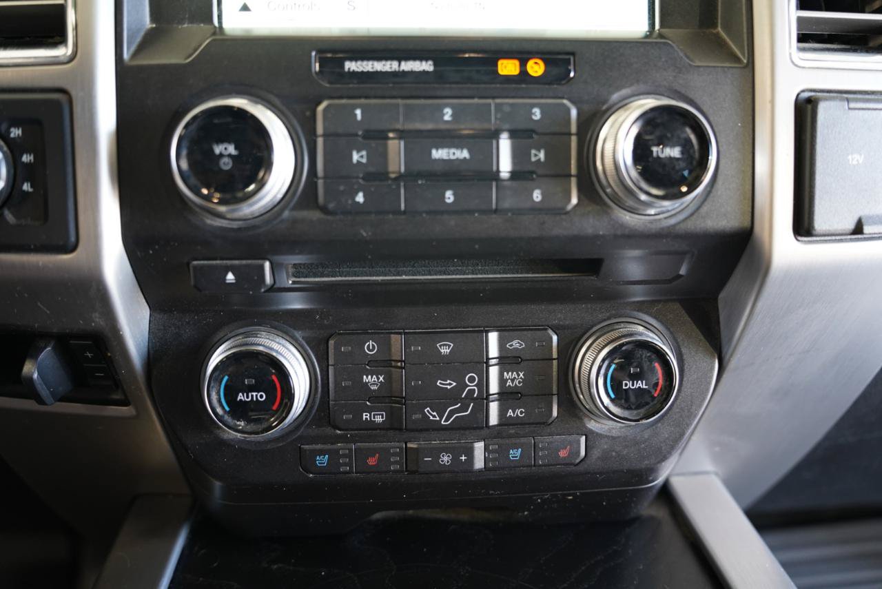 Used 2018 Ford F250 Platinum w/ Platinum Ultimate Package AWD/4WD image 20