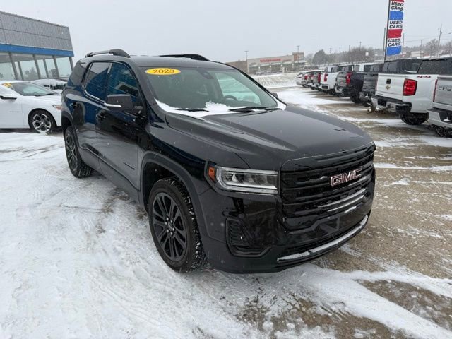 Used 2023 GMC Acadia SLE w/ Driver Convenience Package image 7