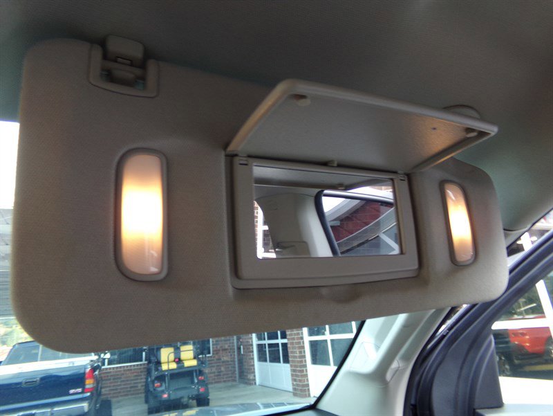 Used 2022 GMC Canyon AT4 image 57