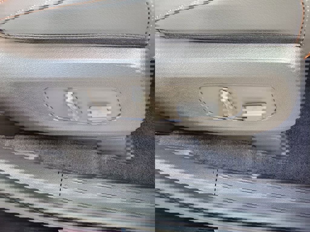 New 2026 Kia Carnival SX Prestige FWD image 9