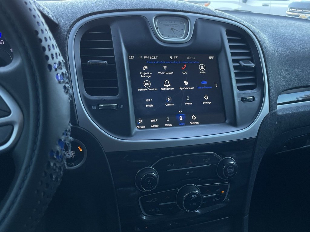 Used 2022 Chrysler 300 Touring w/ Sport Appearance Package image 21