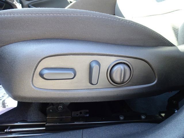 Certified 2023 Chevrolet Malibu LT w/ Driver Confidence Package image 10