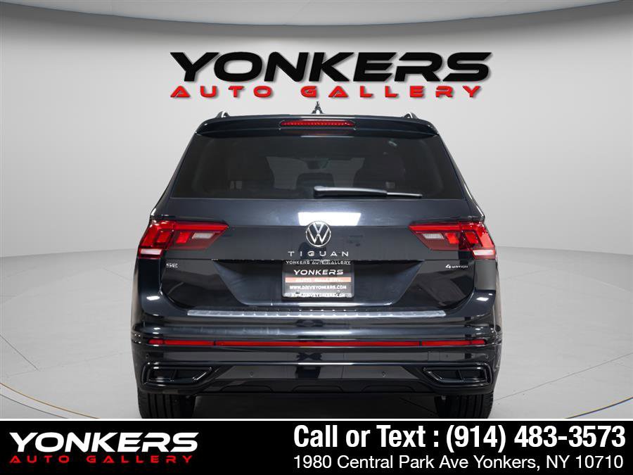 Used 2022 Volkswagen Tiguan SE R-Line AWD/4WD image 7
