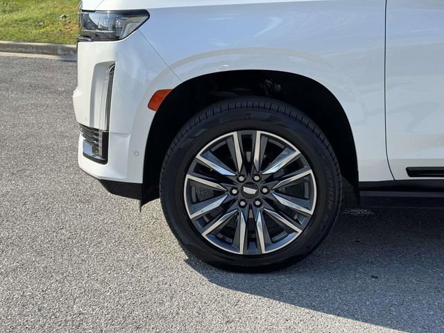 Used 2022 Cadillac Escalade Sport w/ Touring Package AWD/4WD image 8