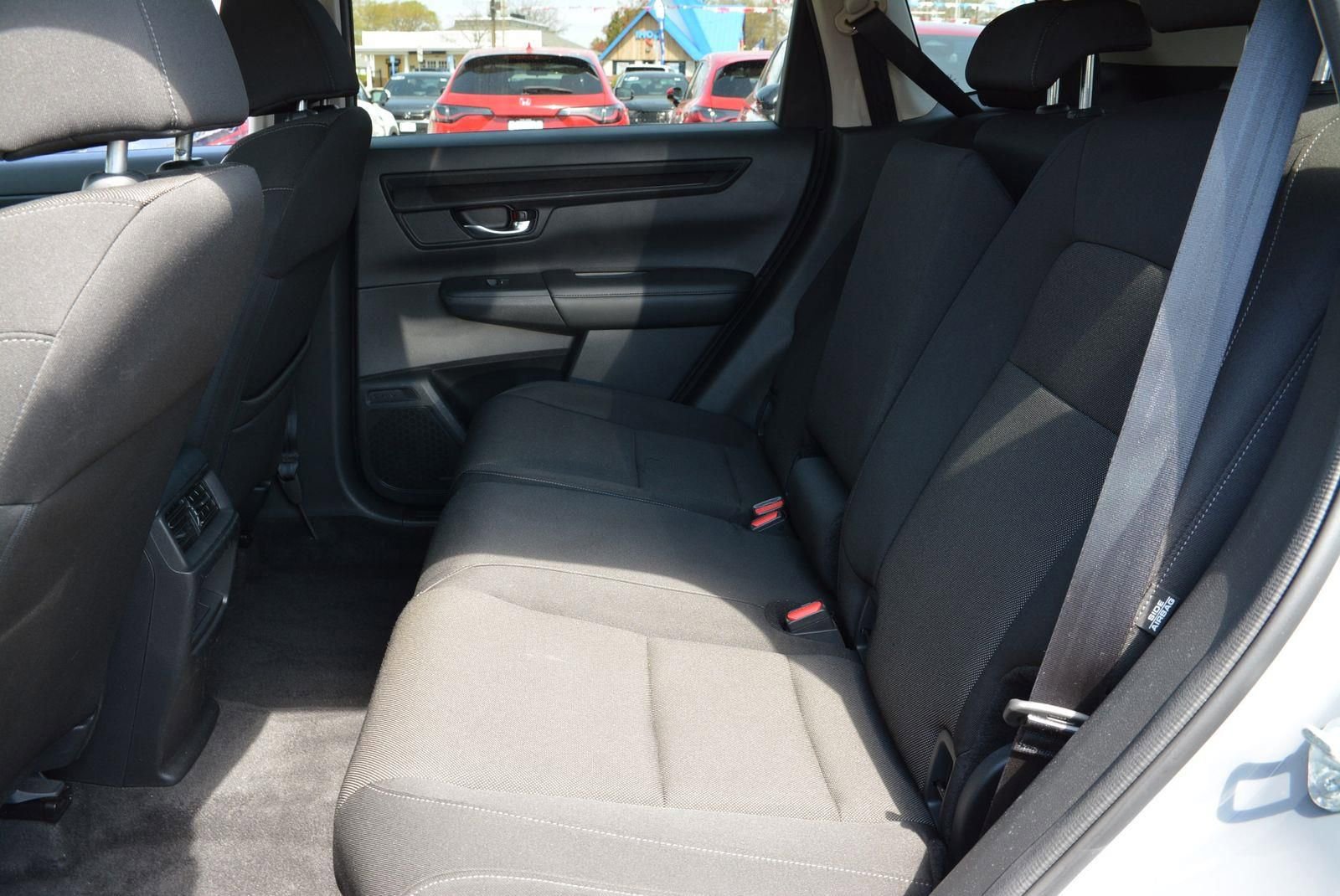 Used 2023 Honda CR-V EX image 13